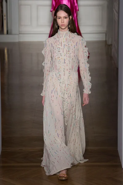 Look 53